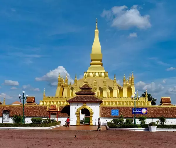 ｢愛子さまは象のぬいぐるみを優しく抱き続けた…｣皇室研究家が見た"愛子天皇待望論"世界的発展の兆し【2025年12月BEST】