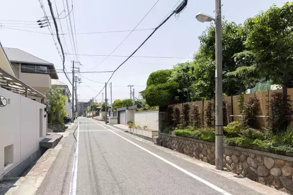 飼い主は高級外車､プリウスは｢愛犬専用｣…日本最強の高級住宅街"芦屋セレブ"の信じられない暮らしぶり