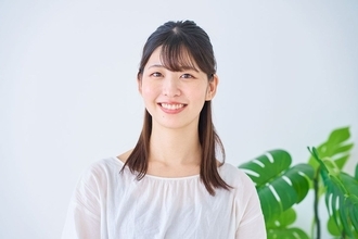 同じように転んでも｢骨折しない人｣がいる…医師が注目する｢笑わない人ほど骨が老ける｣という興味深い仮説
