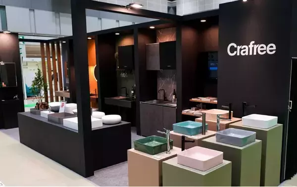 建築・建材展2026 出展レポート｜住宅設備機器ブランドのCrafree（クラフリー） 触りたくなる質感の洗面台や個性豊かな陶器ボウルが反響を呼ぶ～ 新作洗面・ボウル・ミニキッチンも初披露 ～
