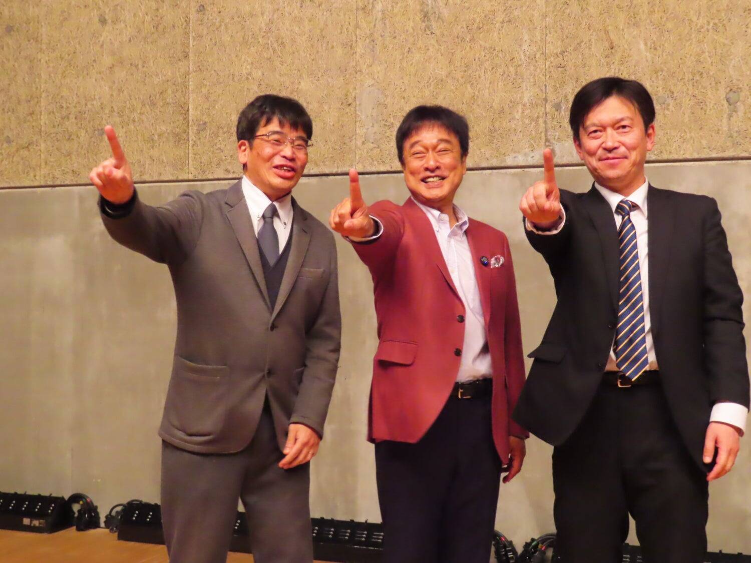 「深谷バスサミット」に埼玉工業大学の太川陽介特命教授（自動運転バス）が登壇、「一生バスと関わっていく」と誓う