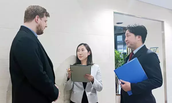 ECC法人向けサービスにて「通訳サービス」誕生　2022年4月8日提供開始