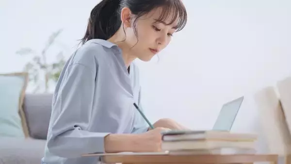 インタースクールが『仕事につながる通信講座eスクール』を開講