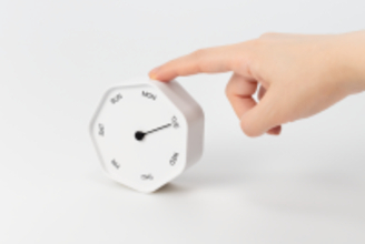 新たな視点で時を刻む時計「あと、何日。」が西武渋谷「CHOOSEBASE SHIBUYA」に初出品。