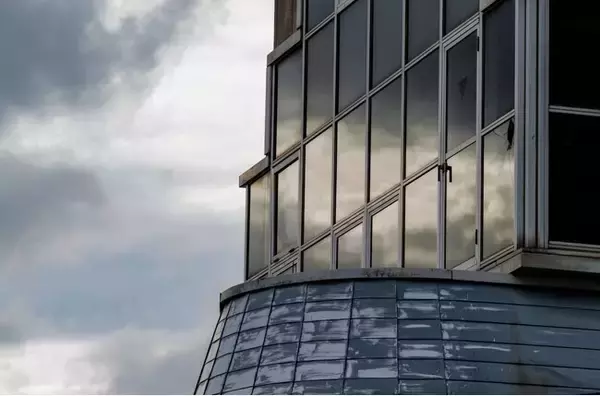 アイデムフォトギャラリー[シリウス] 中村博彦 写真展「清里散歩　『窓が映す風景』」　期間：2024年8月29日(木）～9月4日（水）