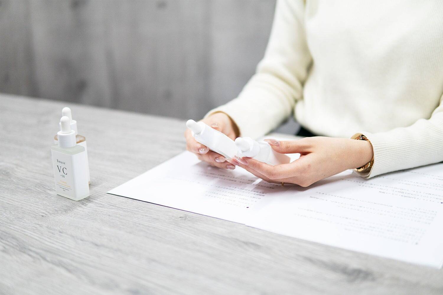 誰かのためじゃなく、今の自分のために。“いちばんの肌” と向き合って生まれた4本の美容液