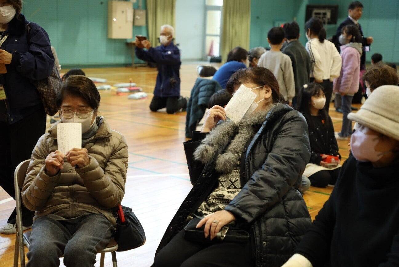 高齢者と小学生の心をつなぐ架け橋　～羽曳野市世代間交流プログラム～