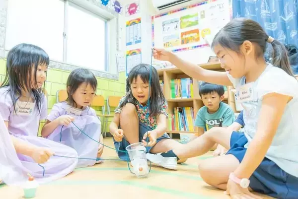 大人では思いつかない！ 子どもたちのユニークな発想があふれる英語プログラム「ロボットとお仕事探検隊」