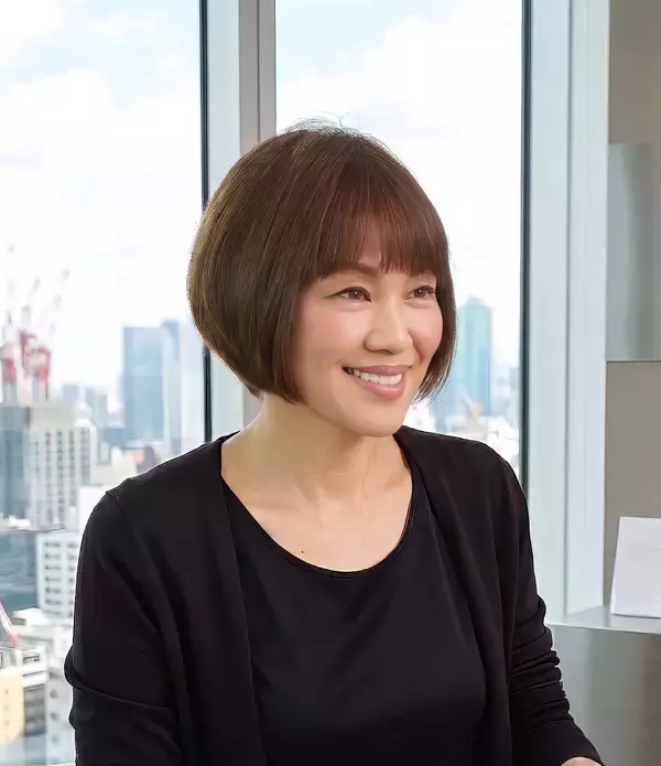「「塗れば塗るほど素肌が美しくなる」水ファンデーションの開発に、HSP（ヒートショックプロテイン）専門ブランド「ストレピア」が挑戦した理由」の画像