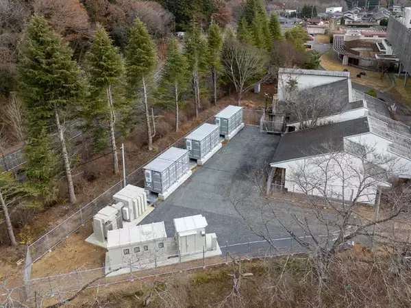 クリハラントに系統用蓄電システムを納入