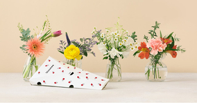 花のサブスク「ブルーミー」が、新生活応援ブーケをプレゼント。セルフ内見型サイト「OHEYAGO」と連携