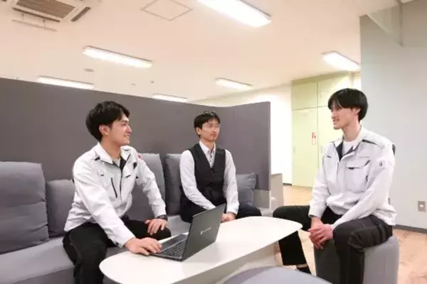 「太陽誘電：AI社会を「内から」支える、世界初の高性能MLCC」の画像