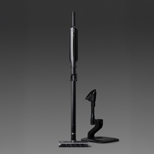 掃除のプロが、日本の家のために開発した約1.2kgのコードレス掃除機