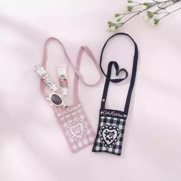 【Cath Kidston × KNT365】スマホにもぴったりの小さなショルダーバッグ "Me-Knitty"新登場！