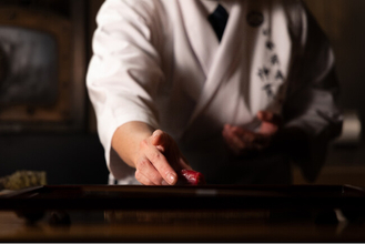 ついに“伊勢前寿し”が伊勢市に誕生。伊勢志摩の神の恵みを一貫に込めた新たな寿司文化を世界へ『伊勢前寿し 神貫 伊勢本店』2026年11月3日(火)オープン 【メディア内覧会 11月4日(水)開催】