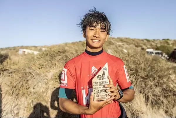 エスクリバーノとケニオンがジュニア世界ウインドサーフィン・ウェーブ王者に オーストラリア・ジェラルトンで日本のジュニア選手が躍動