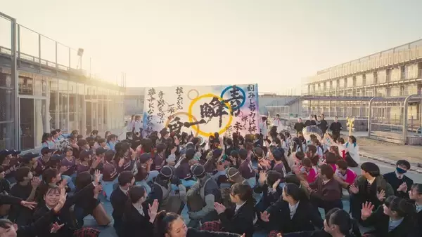 東海地方8校163人の高校生が集結！高校生監督が活躍！大規模パフォーマンスでスペシャル青春ムービーを作る