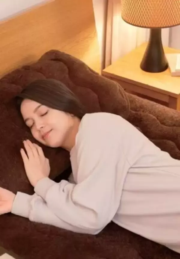 しまむら　CLOSSHI PREMIUM　から「あったか敷きパッド」 が登場！