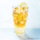 「エクセルシオール カフェで７月３日より果実とお茶を楽しむティーエードやフローズンドリンクが登場　人気のエスプレッソトニックやアイスケーキ、エクセごはんの新作も！」の画像1