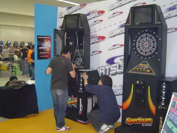 「日本の「ダーツ」に革命を起こしたダーツライブが創業20周年。月間1220万プレイに至る開発ストーリー」の画像