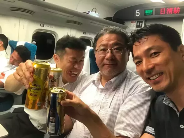「父としての絶望が、社会を変えた。障がい者が主役の職場  ― 重度知的障害の息子が活躍する、胡蝶蘭の生産現場 ―」の画像