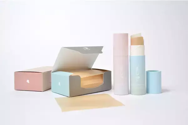 よーじやからNEWライン「あぶらとり紙HAKO／BATON」登場【オンライン先行販売：2022年4月26日(火)、店頭販売：2022年5月10日(火)】