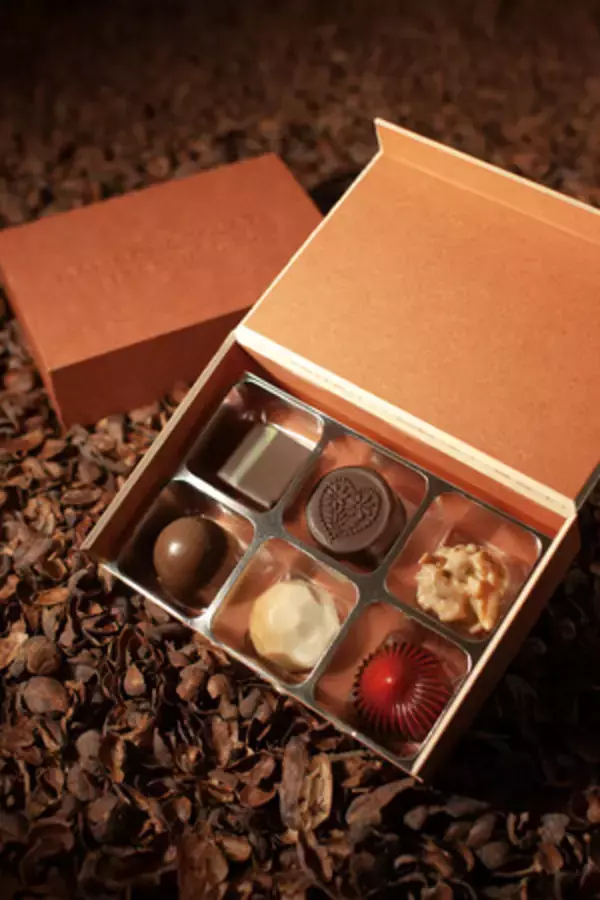 【RAMS CHOCOLATE】北海道のバラやじゃがいも、ベルギーの文化や思い出を表現した新作ショコラを発表