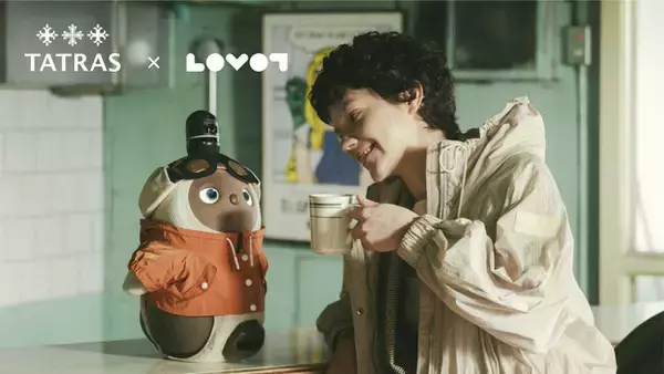 《TATRAS/タトラス》が家族型ロボット『LOVOT / らぼっと』とコラボレーション。LOVOT専用のアパレルアイテム２型を発売致します。
