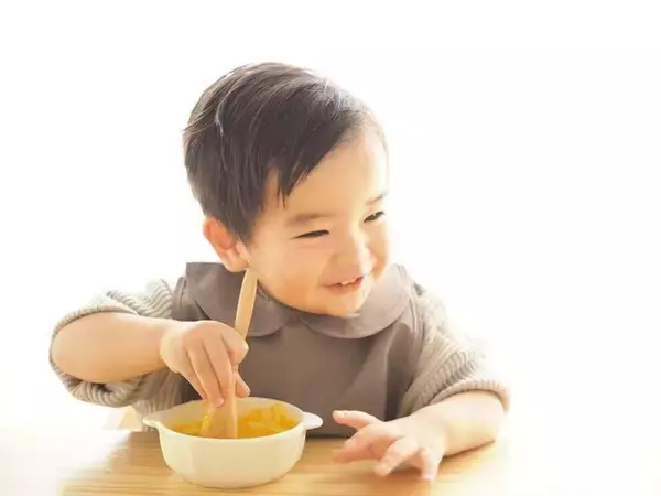 トップシェフ監修のこだわり幼児食「ITADAKU」2022年6月7日(火)より厳選野菜を使用した季節のポタージュを新発売