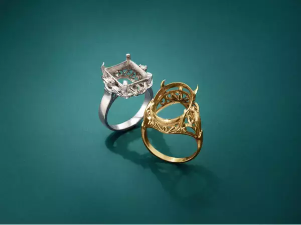 カラーストーンジュエリーのビズー、工房併設の新宿店にて、地金の買取サービスをスタート。