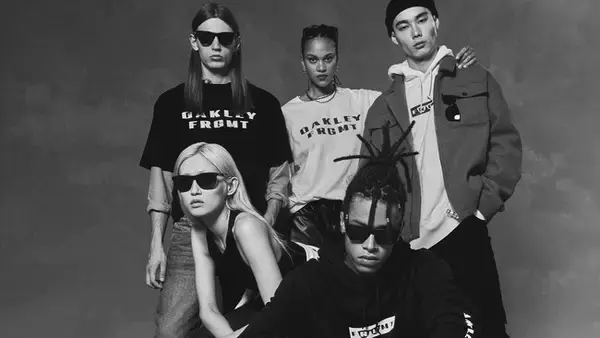 オークリー × フラグメント：東京のストリートシーンから着想を得た2023年コレクションを発売