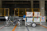 「Amazon、リヤカー付き電動アシスト自転車による配達を日本で可能に」の画像1