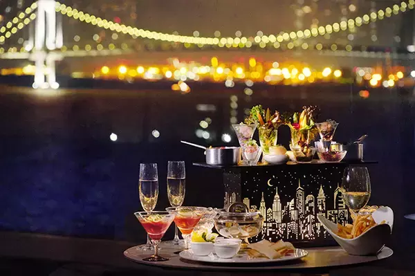 シャンパン、ビールが飲み放題のフリーフロープランがスタート｜更に本格グリルフレンチが楽しめる「Manhattan Nights Stand」が新登場