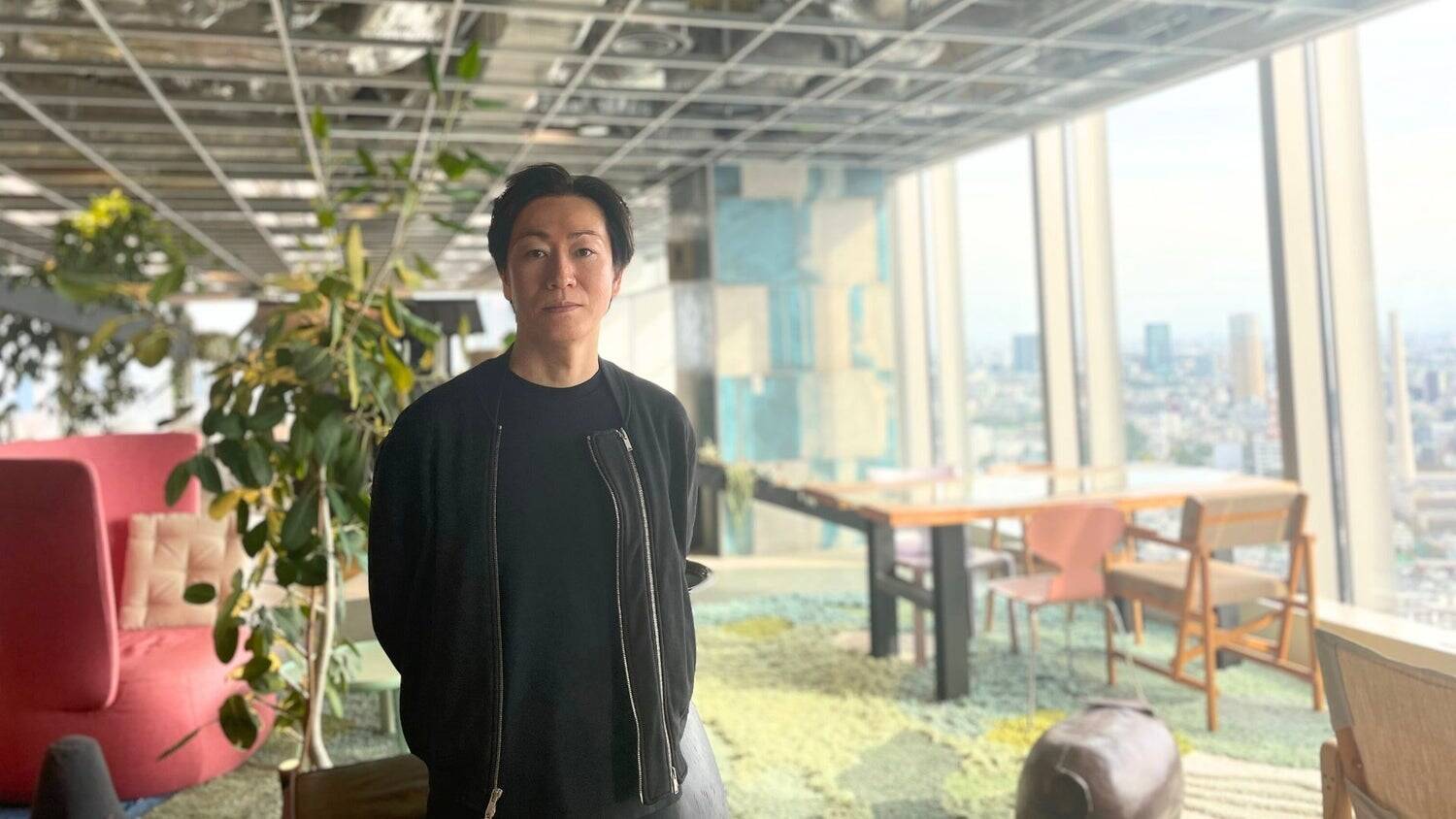 大人気動画クリエイターのデカキンと水溜りボンド カンタがAmazonのオフィスに潜入！