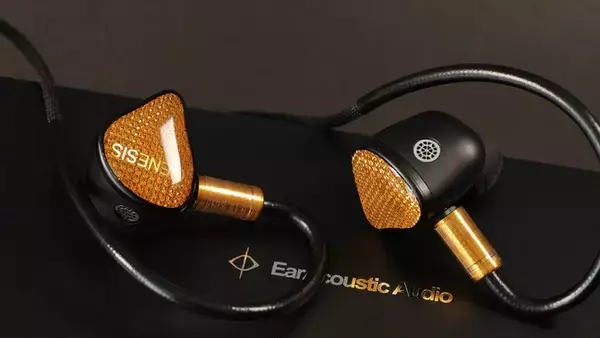 魂の鼓動を感じる"究極のボーカル表現"、9つのドライバーを搭載した、EarAcoustic Audio GENESIS Mix9が登場