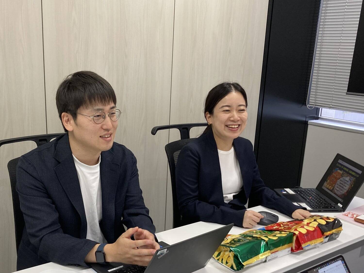 唯一の死角「連食性」を克服！10年目の「湖池屋プライドポテト」が常識破りの大刷新。大人を唸らせる新定番「情熱コンソメ」を加え、プレミアムと日常の“両取り”へ挑む、超絶難易度の開発ストーリー。