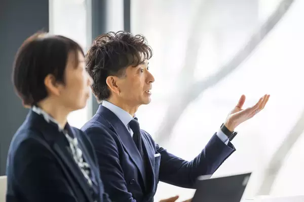 「東急百貨店が掲げる新たな百貨店のかたち。プロジェクトリーダーと各店店長が語る「渋谷ヒカリエShinQs」と「日吉東急アベニュー」の店舗名称変更の舞台裏」の画像