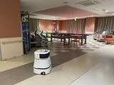「Senxeed Robotics社、水拭き、ブラッシング、吸引が可能な自動清掃ロボット「CLEINBOT」を、介護老人保健施設 葵の園・江東区にて実証開始」の画像1
