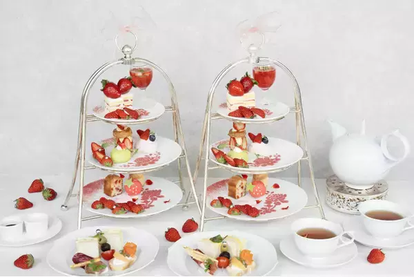 【ウェスティンホテル大阪】ストロベリーアフタヌーンティー提供開始！希少いちご「あまりん」をアクセントに、たっぷりのいちごに包まれる