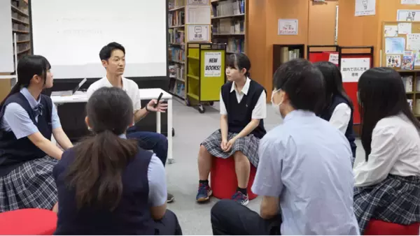 “モチベーションが2.5倍に” - 対話×生成AIで仕掛ける高校生の主体性を引き出すキャリア教育プログラム