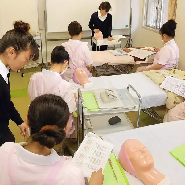 【社会貢献】栃木刑務所の職業訓練を担う「一般社団法人メディカルエステ協会」齋藤氏（講師）が人命救助。刑務所所長より感謝状を授与。