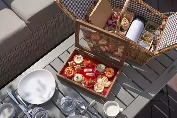 東京マリオットホテル　オープンエアのテラスで楽しむアメリカンな”おしゃピク”　「グランピクニック」を発売