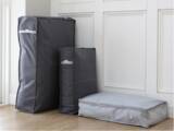 「衣替えシーズンの救世主！かさばる布団がコンパクトに収納できる『圧縮＆立てられる布団収納袋』がボンモマンから新発売」の画像1