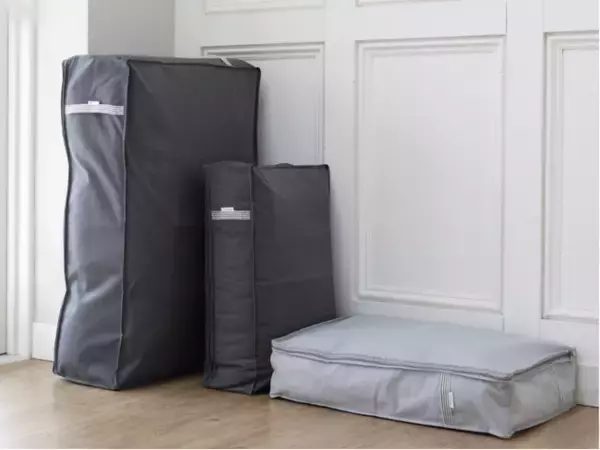 衣替えシーズンの救世主！かさばる布団がコンパクトに収納できる『圧縮＆立てられる布団収納袋』がボンモマンから新発売