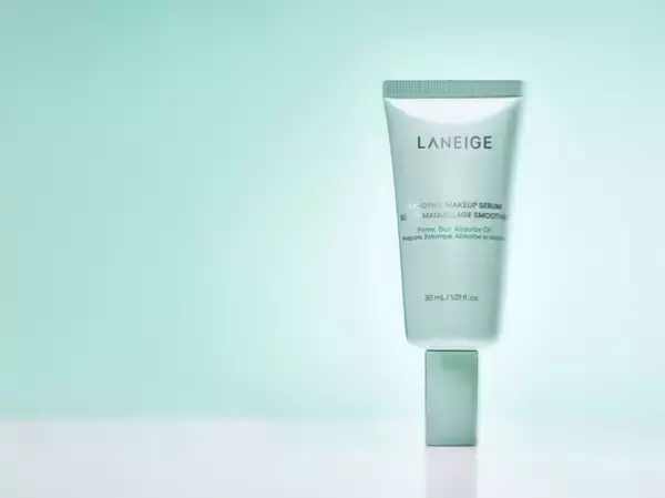 [LANEIGE] ベースから仕込むマット肌。82%スキンケア成分配合*¹の毛穴カバーメイクアップセラムが新登場！