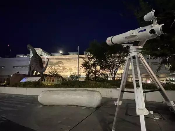 【福井県福井市】今年最大の満月「スーパームーン」、環が見えなくなる珍しい「土星」の観望会-11/5(水)福井駅西口恐竜広場で開催！