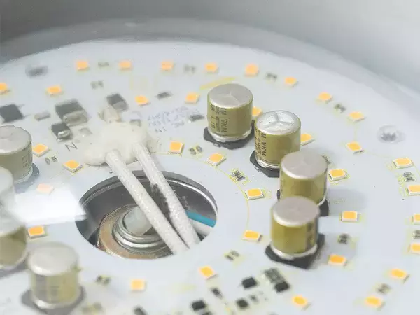 「日本一のシーリングファン専門店初のオリジナル商品「FAZOO FAN」誕生秘話。日本一のメーカーを目指す、第一歩目の軌跡を辿る」の画像