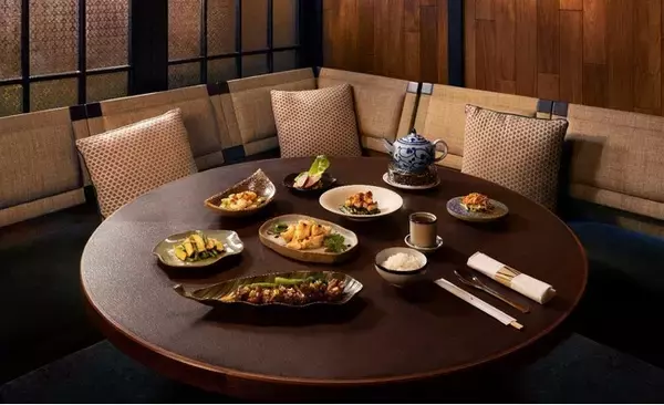 【キャセイパシフィック航空】香港のミシュラン星付き広東料理レストラン、「逸東軒（Yat Tung Heen/ヤット・トゥン・ヒーン）」と提携し、「香港フレーバー」を提供開始