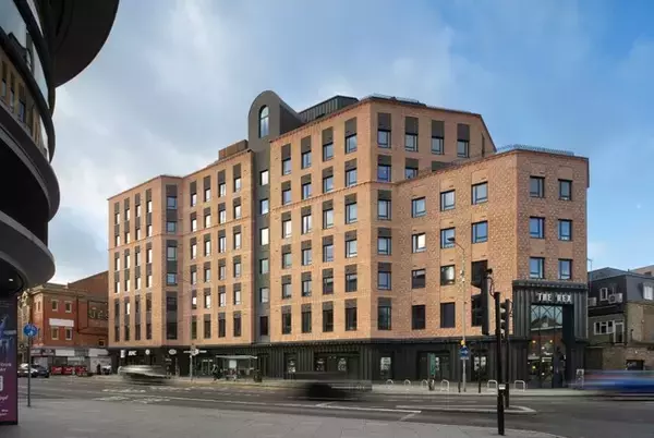 英国事業初の住宅開発案件「The Rex」竣工