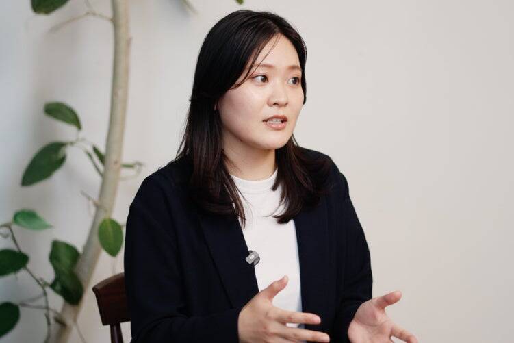 累計販売数60万袋突破の「あゆみ」の原点は祖父への想い――開発者が挑んだ、ひざ関節ケアサプリ「 あゆみ」誕生秘話